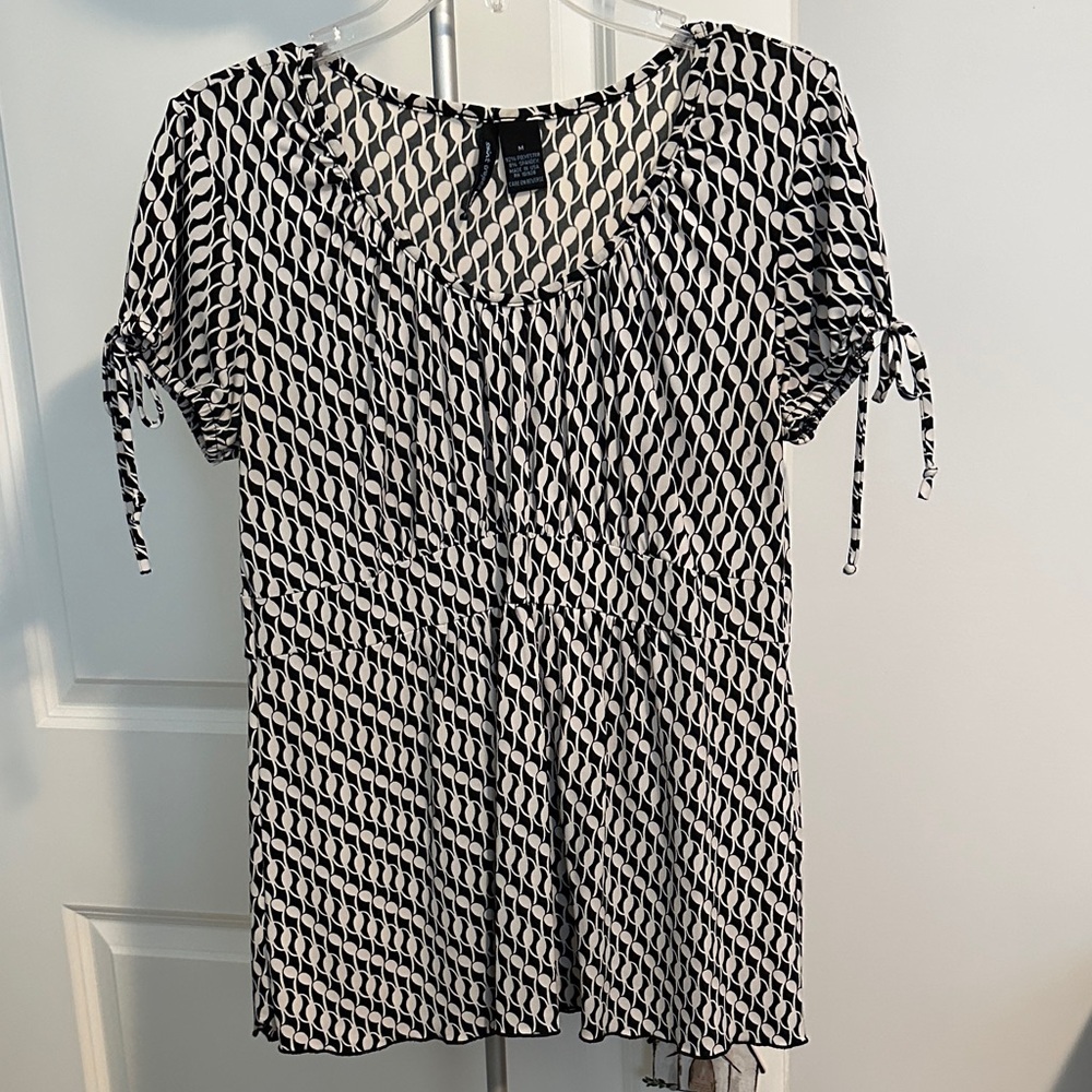 Saint Tropez West Black & White Geometric Short Sleeve Top Sz M